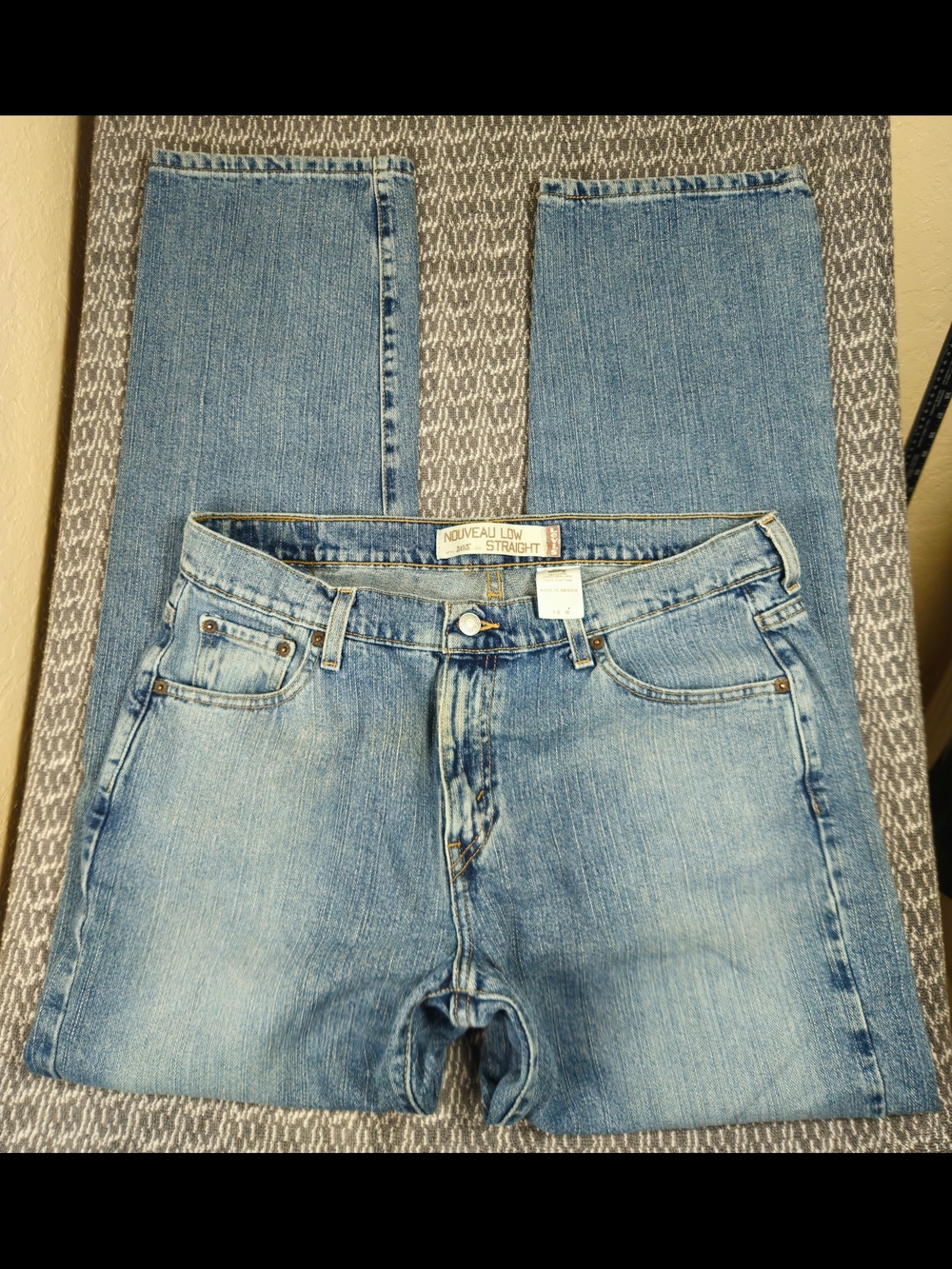Vintage Levi's Light Blue Nouveau Low Rise Straight Jeans 505 Y2k
